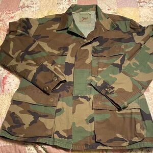 Men's Camouflage Field Jacket Size Small Short